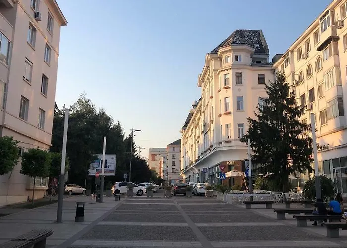 Galla Old Town Center *